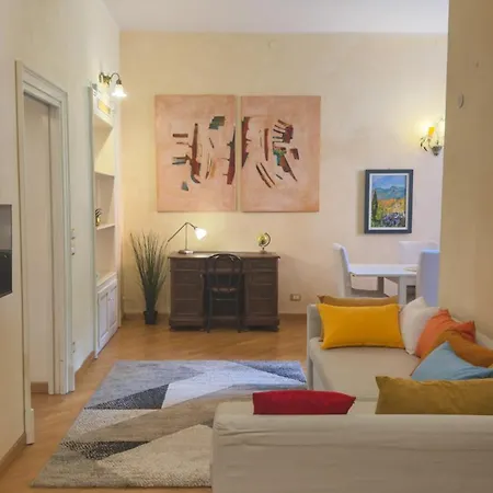 Residenza San Leonardo 2 Bedrooms Private Parking Vérone