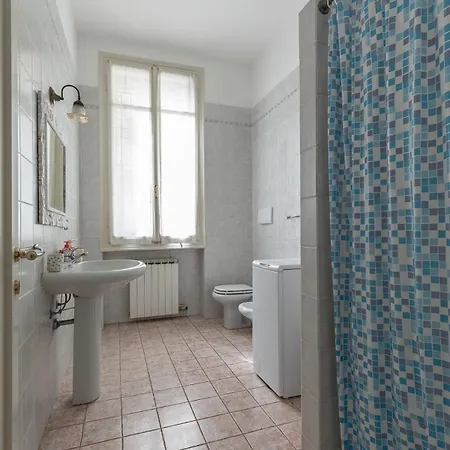 Residenza San Leonardo 2 Bedrooms Private Parking Верона