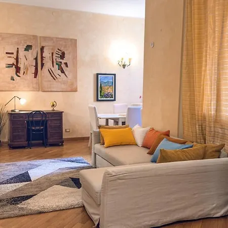 Residenza San Leonardo 2 Bedrooms Private Parking Appartement Vérone